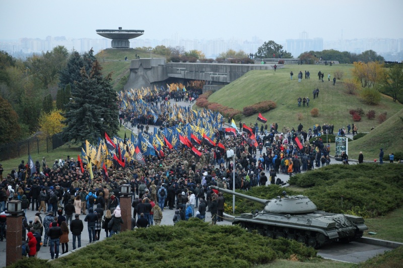 "Марш нації" у Києві: активісти зажадали відмовитися від виборів на Донбасі